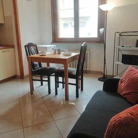 Apartment In Front Of The Train Station! Florencie Exteriér fotografie